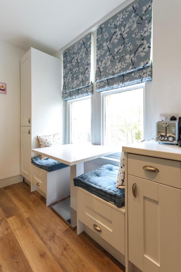 Bright Modern Two Bed With Parking Appartamento Bristol Esterno foto